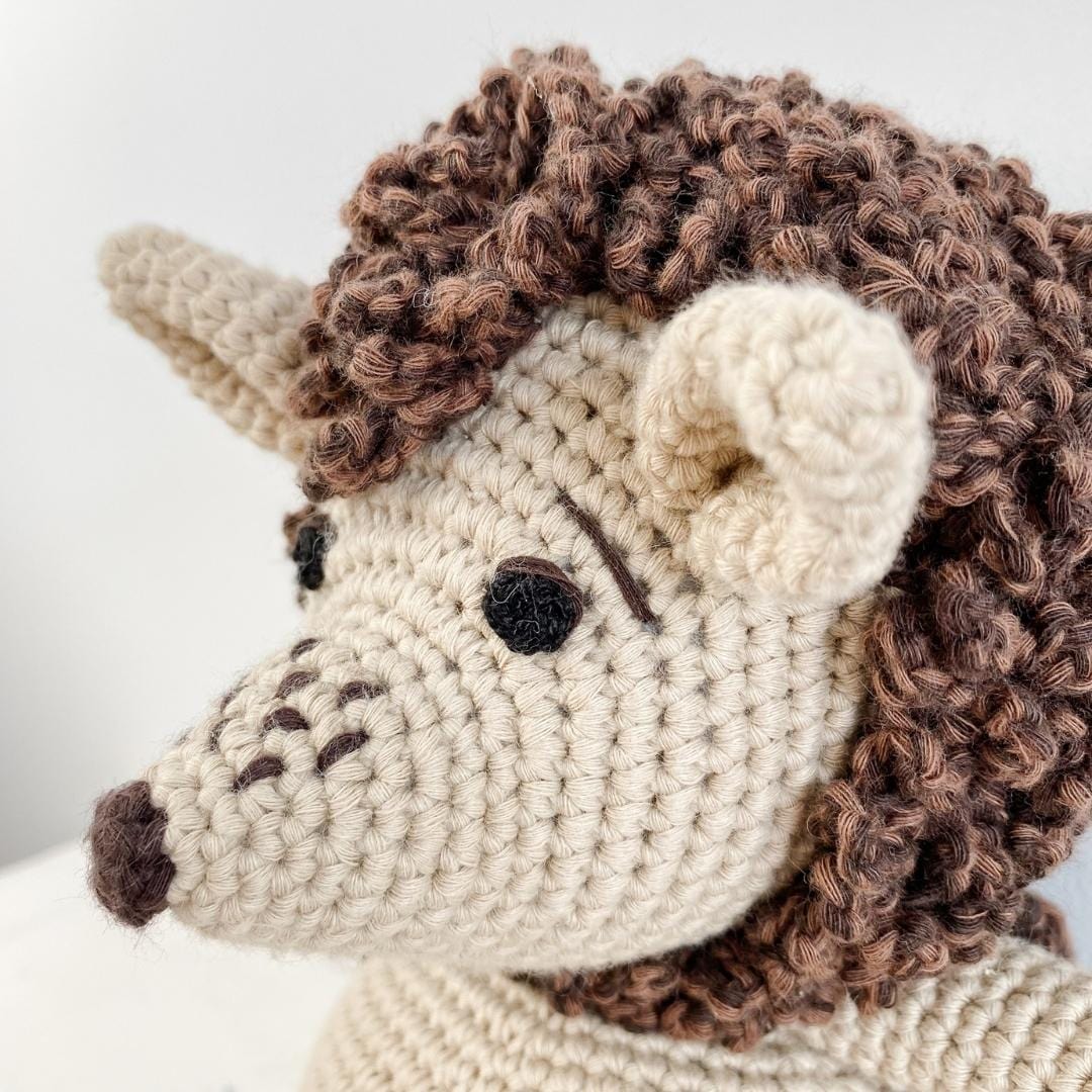 bebemoss.com toy Hubert the hedgehog handmade by moms  gifts with purpose