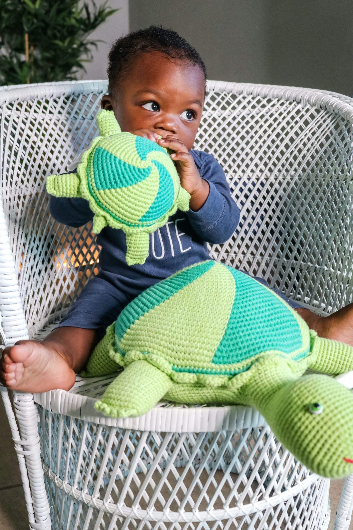 bebemoss.com toy Thelma and Louse the turtles handmade by moms  gifts with purpose