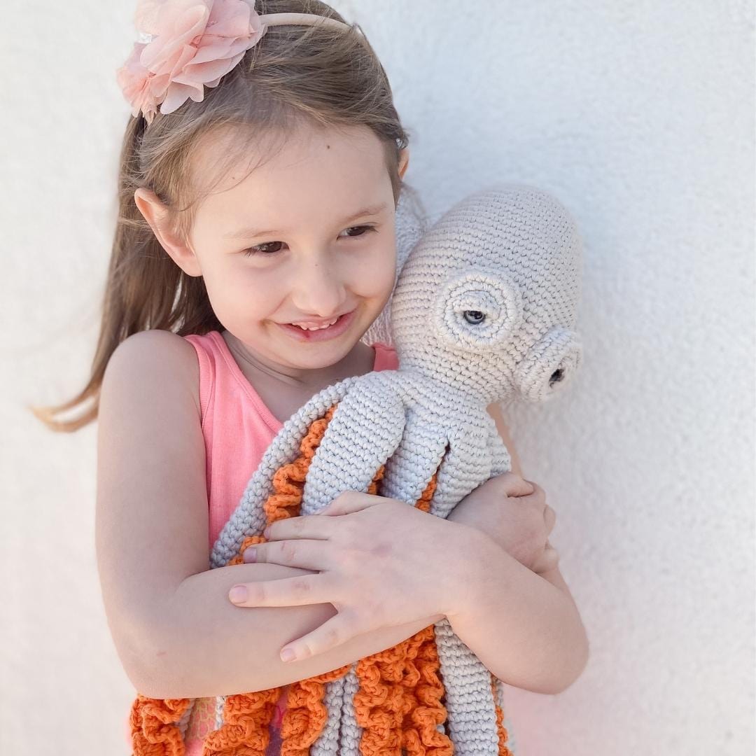 bebemoss.com toy Zelda the Octopus- grey handmade by moms  gifts with purpose