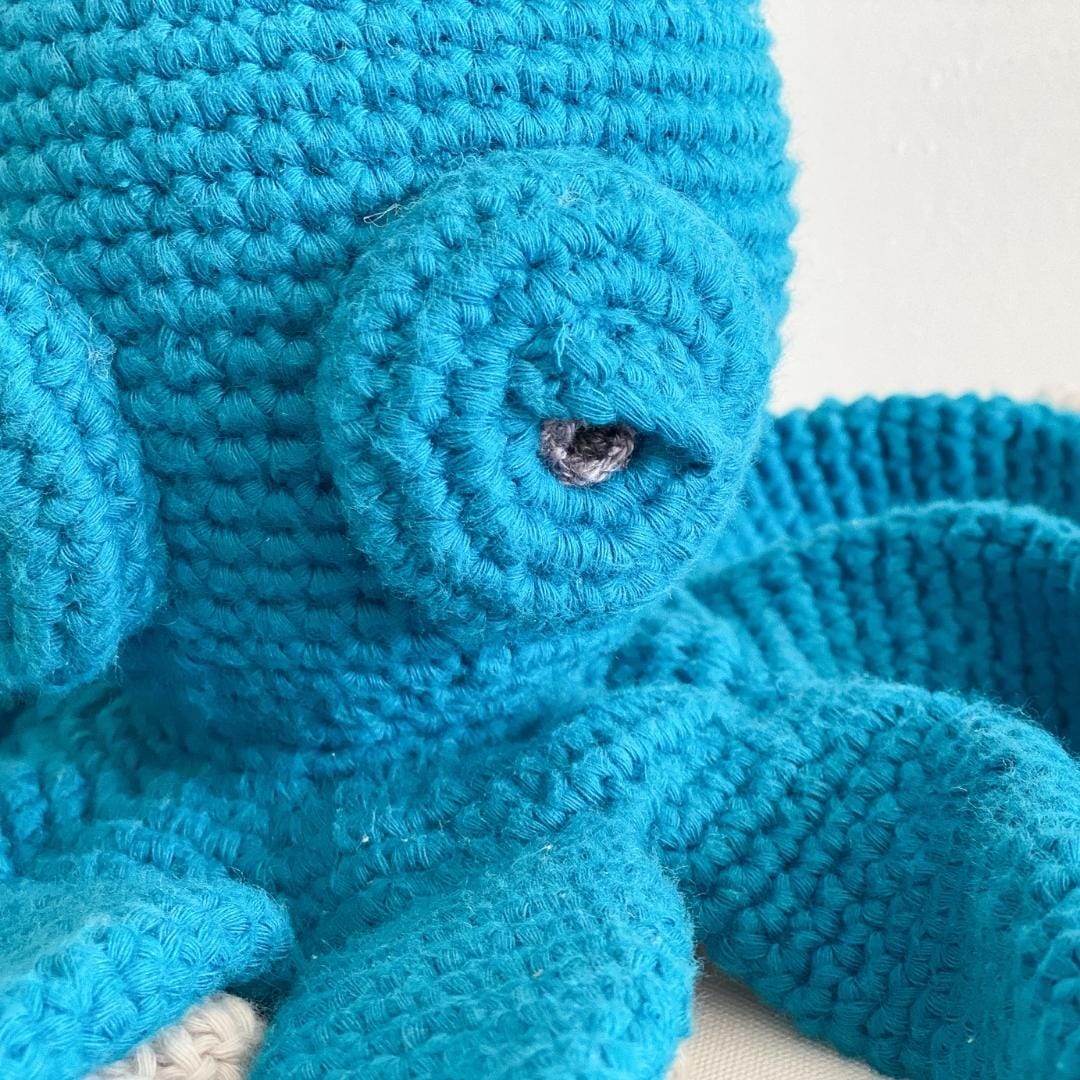 bebemoss.com toy Zelda the Octopus- petrol handmade by moms  gifts with purpose
